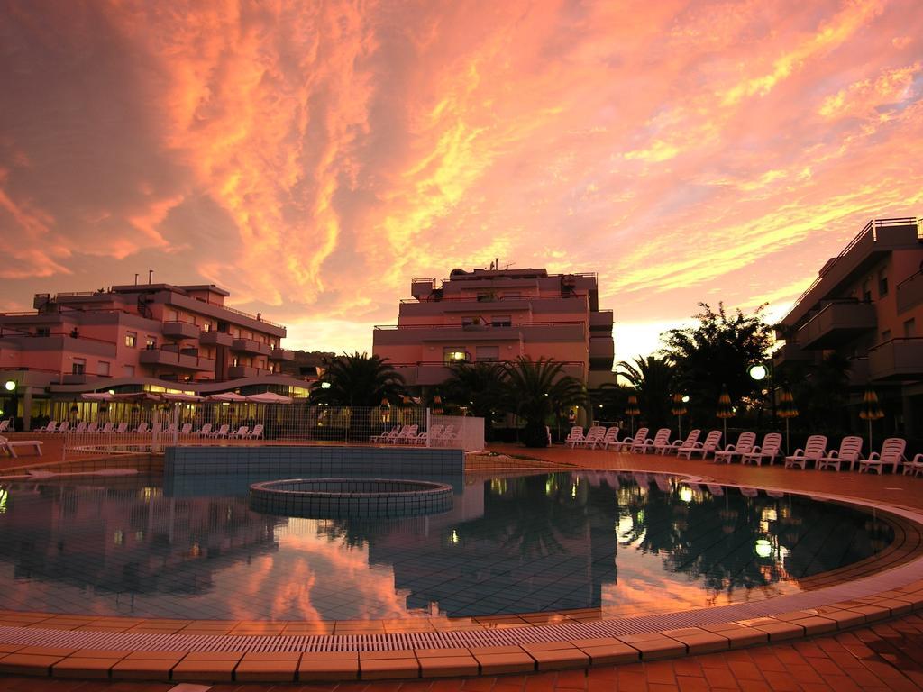 Ihr Le Terrazze Apartahotel 3*